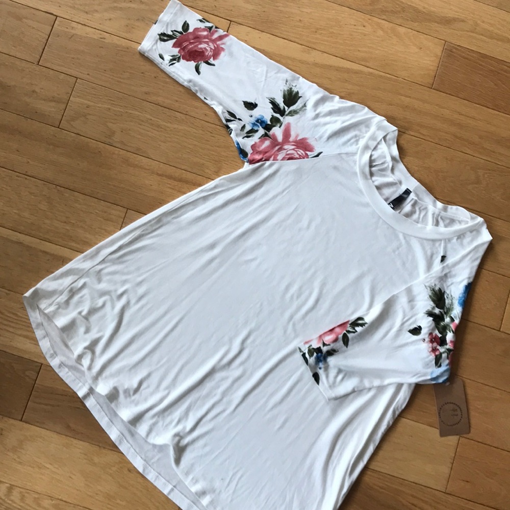 NWT baseball style T